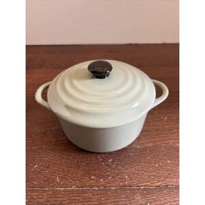 1 Grey Creative Co-op Stoneware Mini/Individual Baker Dish with Lid EUC